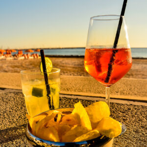 Szklana płyta ochronna na kuchenkę - plaża,drink